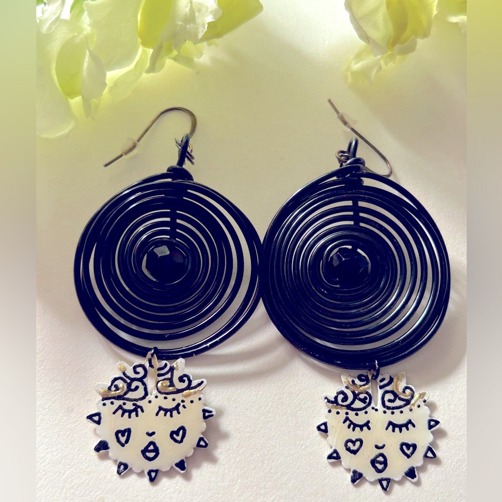 NWOT Earrings “Here Comes the Sun” gold faces artisan hand-painted vintage discs